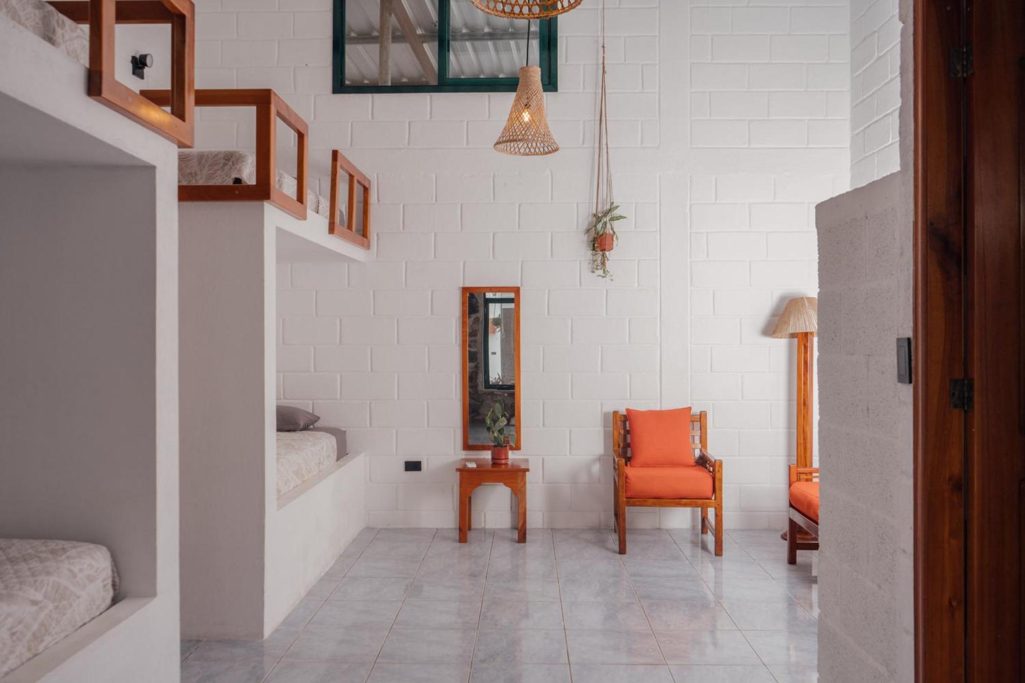 Hostal Pimampiro Пуэрто-Бакерисо-Морено Экстерьер фото
